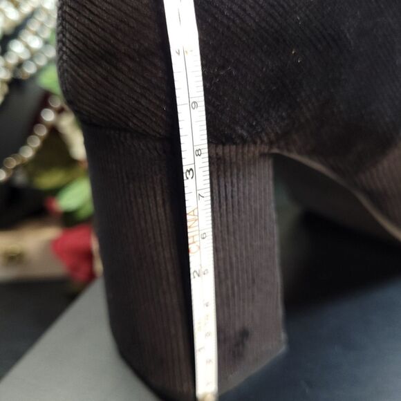 NIB Sbicca Grandfield Corduroy Boot - Picture 11 of 12